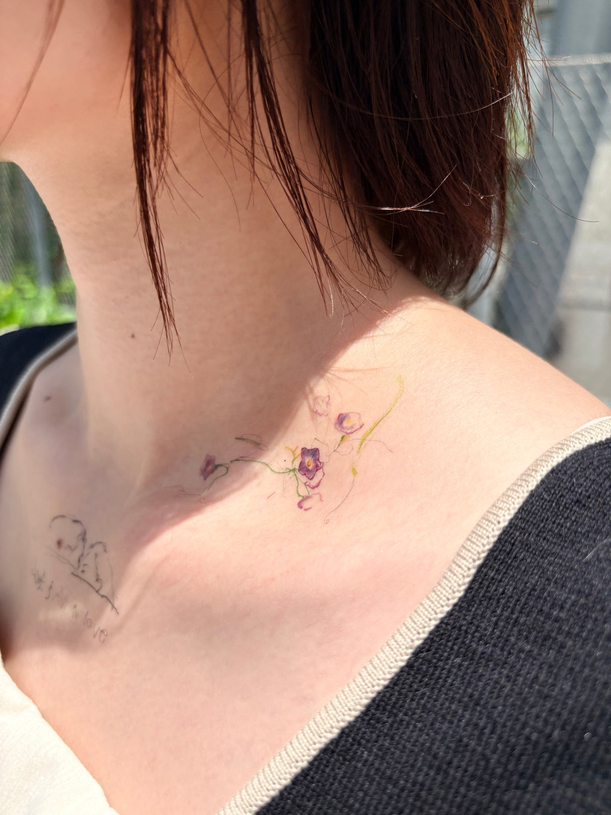 All is love - 6_tattoo_ 着画 鎖骨