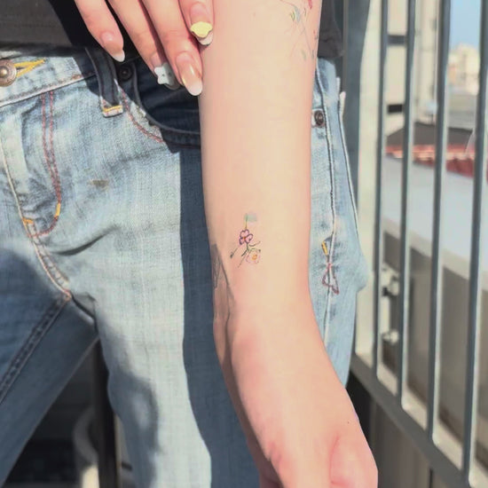 Crayon drawing - 6_tattoo_ 着画動画 手首